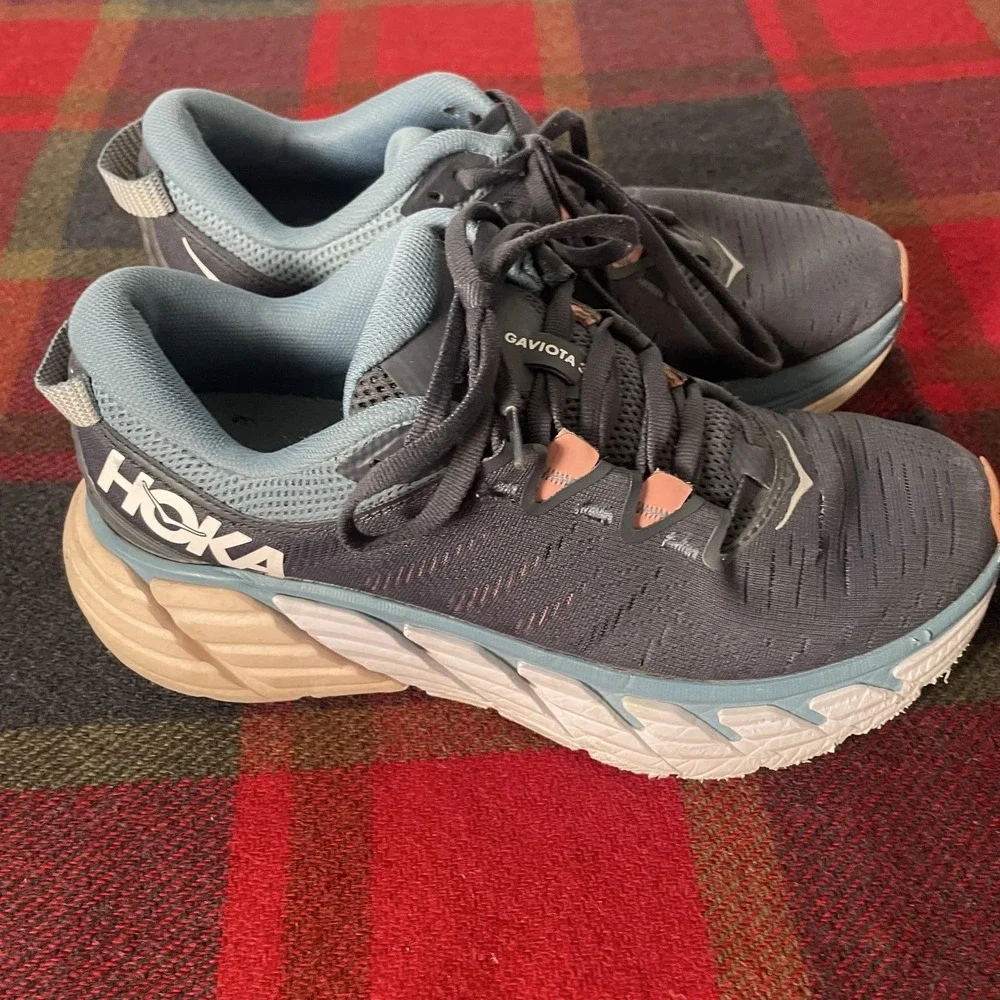Hoka One One hoka one